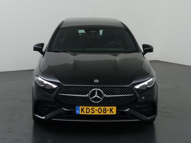 Mercedes-Benz A-KLASSE 250e Business Solution AMG | Panoramaschuifdak | Head-up display | Premium Plus | Stoelverwarming | 360° camera |