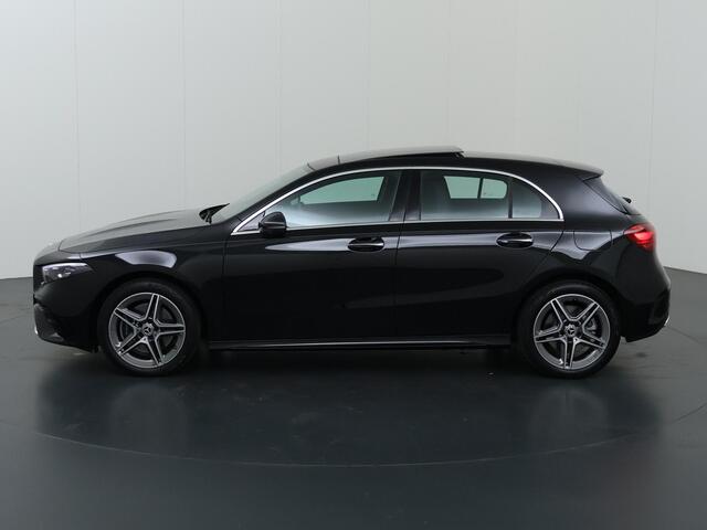 Mercedes-Benz A-KLASSE 250e Business Solution AMG | Panoramaschuifdak | Head-up display | Premium Plus | Stoelverwarming | 360° camera |