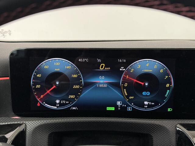 Mercedes-Benz A-KLASSE 250 e AMG Line | Trekhaak | Panoramadak | Stoelverwarming | Achteruitrijcamera |