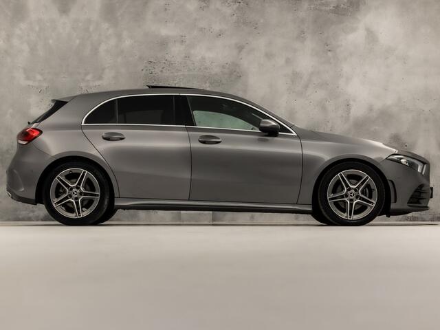 Mercedes-Benz A-KLASSE 200 AMG Sport 163Pk Automaat (PANORAMADAK, GROOT NAVI, SFEERVERLICHTING, CAMERA, STOELVERWARMING, SPORTSTOELEN, GETINT GLAS, LEDER/ALCANTARA, NIEUWSTAAT)
