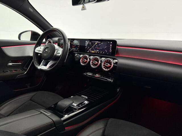 Mercedes-Benz A-KLASSE 200 AMG | Pano | Sfeer | Virtual | Carplay | Cruise | Navi | LED | Parkeersens.