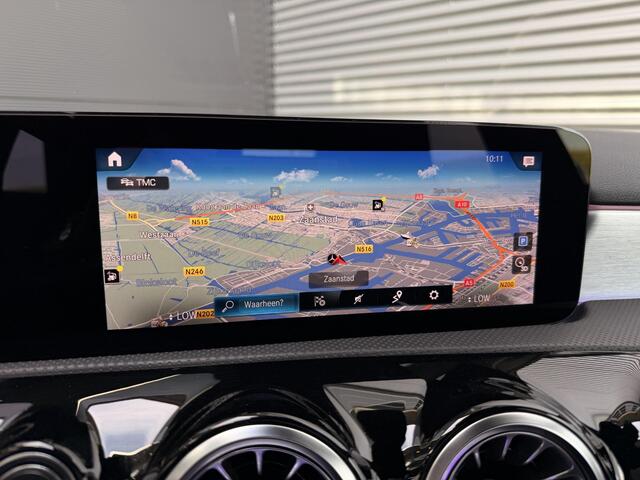 Mercedes-Benz A-KLASSE 180 Business Solution AMG | Stoelverwarming | Cruise Control | Achteruitrijcamera