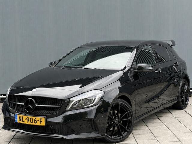 Mercedes-Benz A-KLASSE BWJ 2017 | 180 d Business Solution | CLIMA | NAVI | CAMERA A | SPORSTOELEN | LEDER/STOF | PDC 2X | LED/XENON | AMG SPOILER | DONKER GLAS |