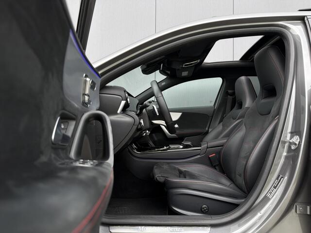 Mercedes-Benz A-KLASSE 250e 218PK AMG / Pano / Matrix / 2020 / Sfeer / *NAP* / Carbon