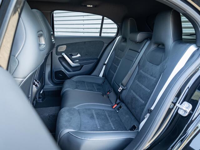 Mercedes-Benz A-KLASSE Hatchback 250 e Business Solution AMG Premium PLUS | Panorama dak