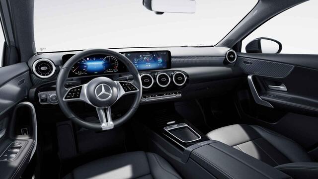 Mercedes-Benz A-KLASSE 250 e Business Line | Panoramadak | Getint glas | Thermotronic | Widescreen | Stoelverwarming |