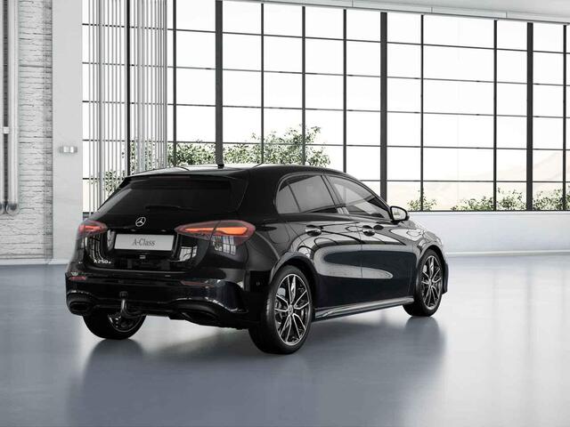 Mercedes-Benz A-KLASSE Hatchback 250 e 140 Year Edition