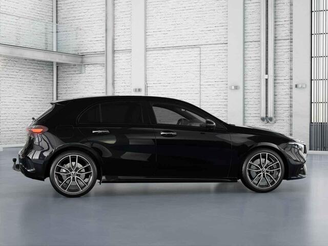 Mercedes-Benz A-KLASSE Hatchback 250 e 140 Year Edition