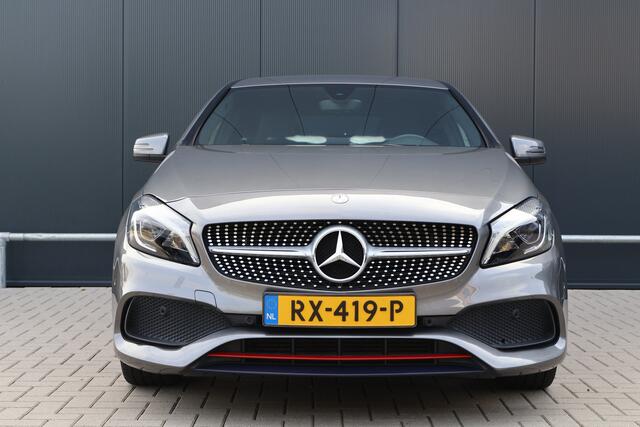 Mercedes-Benz A-KLASSE 200 AMG Prestige Automaat | 156pk | Stoelverwarming | Sfeer | Keyless | LED