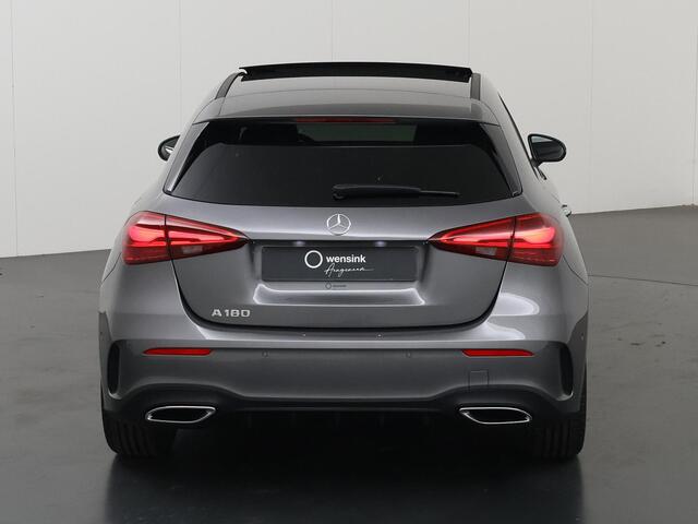Mercedes-Benz A-KLASSE 180 Business Solution AMG | Panoramadak | Premium plus | Elek. Stoelen met Geheugen | HUD | Stoelverwarming | Parkeercamera | Multibeam LED | Keyless Entry/Go |