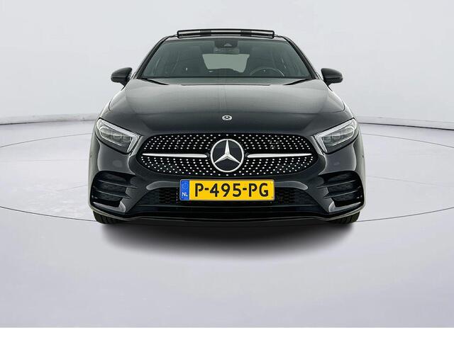 Mercedes-Benz A-KLASSE Hatchback 250 e Business Solution AMG Limited | Panorama dak | Trekhaak