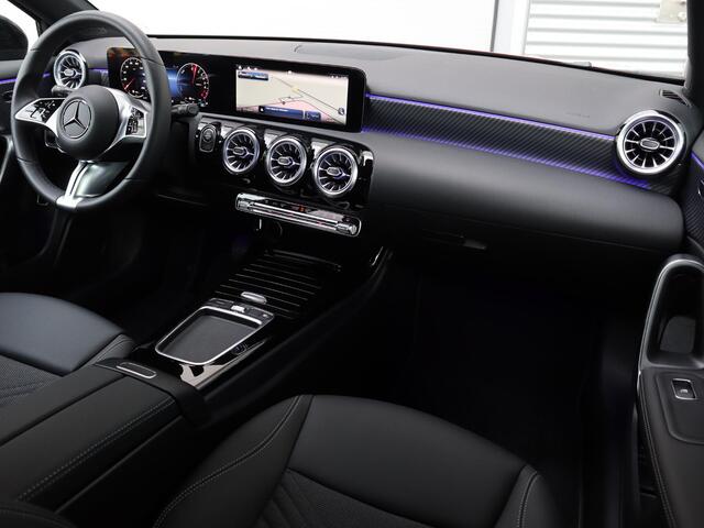 Mercedes-Benz A-KLASSE 250 e Star Edition Luxury Line l Trekhaak l Keyless l Stoelverwarming
