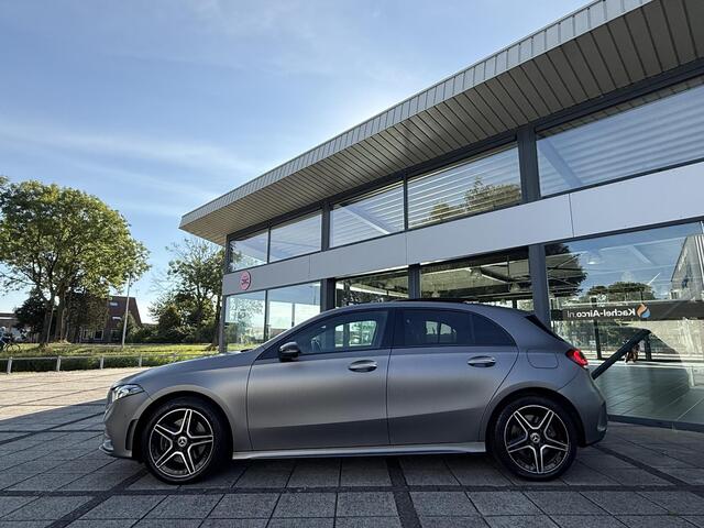 Mercedes-Benz A-KLASSE 250e Aut Hybrid AMG Sport Limited | Sfeer | SoH 98% | Trekhaak orig | Panorama |