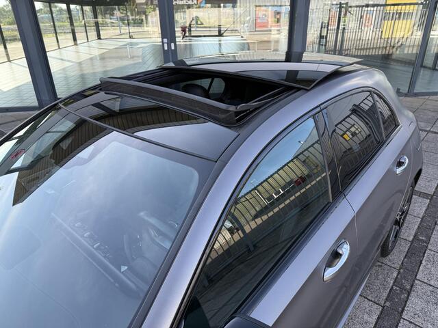 Mercedes-Benz A-KLASSE 250e Aut Hybrid AMG Sport Limited | Sfeer | SoH 98% | Trekhaak orig | Panorama |