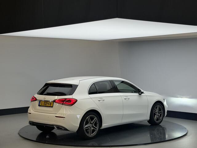 Mercedes-Benz A-KLASSE 200 Business Solution | 18 '' AMG wielen | Burmerster sound | Sportstoelen verw met leer | cam achter
