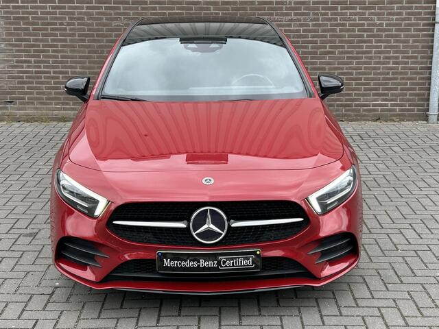 Mercedes-Benz A-KLASSE 180 AMG | Panoramadak | Memory | Sfeerverlichting