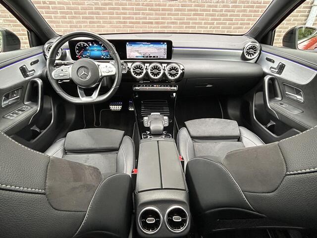 Mercedes-Benz A-KLASSE 180 AMG | Panoramadak | Memory | Sfeerverlichting