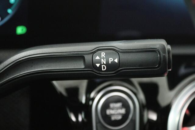 Mercedes-Benz A-KLASSE 250 e Business Solution AMG Limited (PANORAMADAK, SFEER, STOELVERWARMING, ELEKTR STOELEN,