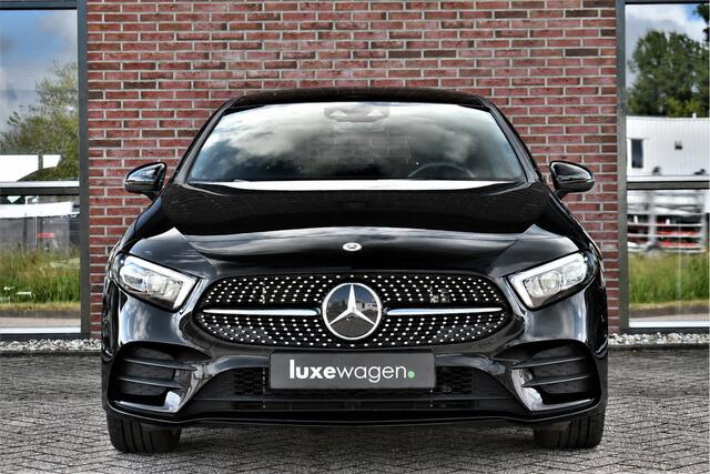 Mercedes-Benz A-KLASSE 250 e AMG Line Pano Night Carplay Camera