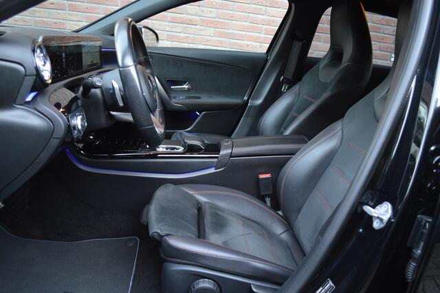Mercedes-Benz A-KLASSE 200 AMG Led Widescreen Sfeer Camera Pdc