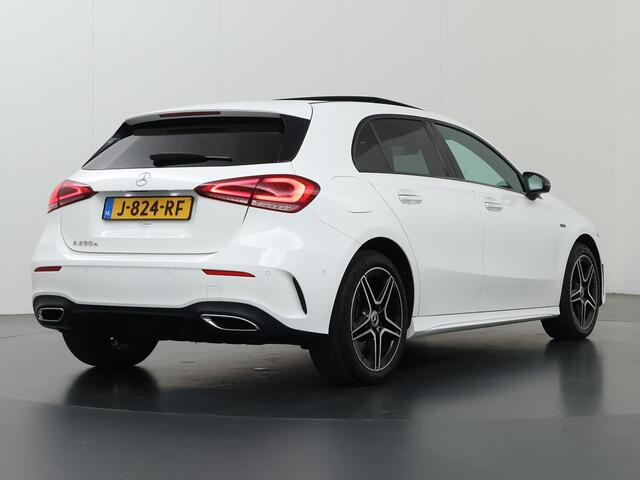 Mercedes-Benz A-KLASSE 250 e Business Solution AMG Limited | Night | Panoramadak | Memory | Multibeam | Widescreen |