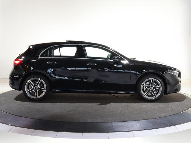 Mercedes-Benz A-KLASSE 250e Business Solution AMG | Panoramaschuifdak | Head-up display | Premium Plus | Stoelverwarming | 360° camera |