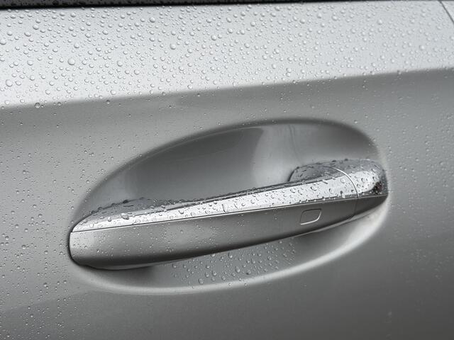 Mercedes-Benz A-KLASSE 250 e AMG Line 18''/SOH 100%/Panoramadak/Memory L&R/Trekhaak/Dodehoek/Keyless/Adaptieve cruise/Alarm/Sfeerverlichting/Camera/Apple Carplay & Android Auto