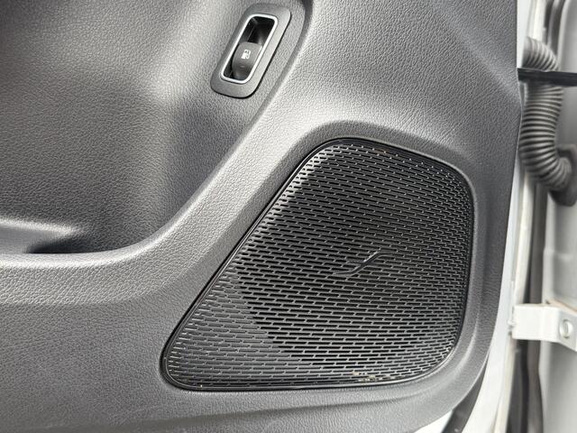 Mercedes-Benz A-KLASSE 250 e AMG Line 18''/SOH 100%/Panoramadak/Memory L&R/Trekhaak/Dodehoek/Keyless/Adaptieve cruise/Alarm/Sfeerverlichting/Camera/Apple Carplay & Android Auto