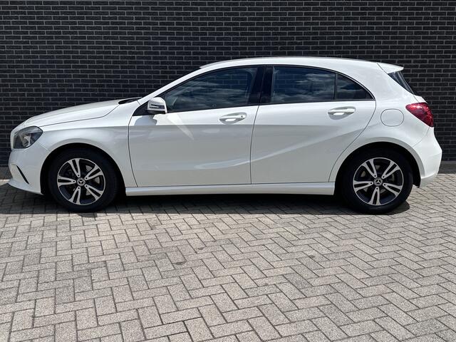 Mercedes-Benz A-KLASSE 160 My First Star | NAVI | BLUETOOTH | TREKHAAK |