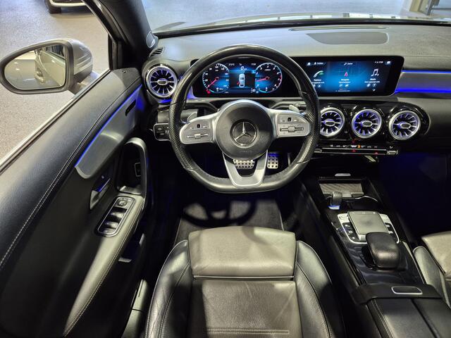 Mercedes-Benz A-KLASSE 200 Premium Plus AMG Panorama | Camera | LED | Volleder | Burmester