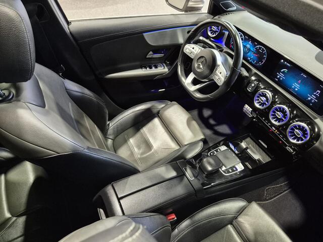 Mercedes-Benz A-KLASSE 200 Premium Plus AMG Panorama | Camera | LED | Volleder | Burmester