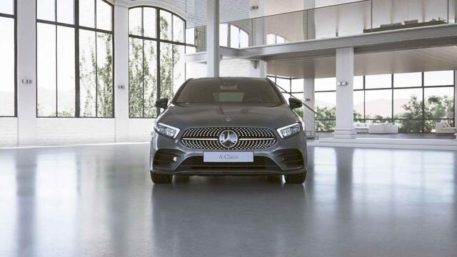 Mercedes-Benz A-KLASSE 180 Business Solution AMG | Night | Getint glas | Stoelverwarming | Widescreen | Sfeerverlichting |