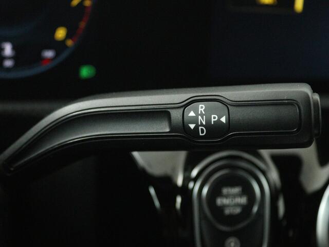 Mercedes-Benz A-KLASSE 180 Business Solution AMG
