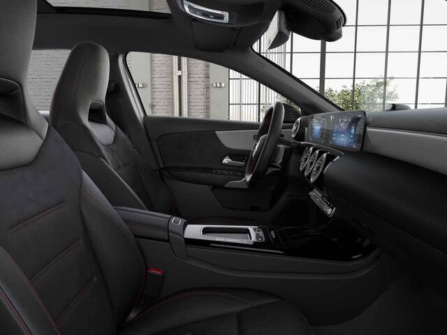 Mercedes-Benz A-KLASSE Hatchback 180 Business Solution AMG
