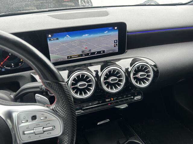 Mercedes-Benz A-KLASSE 200 | BTW Auto | Fender Audio | Widescreen | Sfeerverlichting |