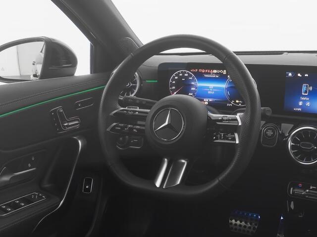 Mercedes-Benz A-KLASSE 250e AMG ** NIGHT, LEDER, TREKH, PANO, MEMO, 2-Zone CLIMA, 19-inch LMV, ** 1e EIG - UNFALLFREI ** ** INFORMEER OOK NAAR ONZE AANTREKKELIJKE FINANCIAL-LEASE TARIEVEN **