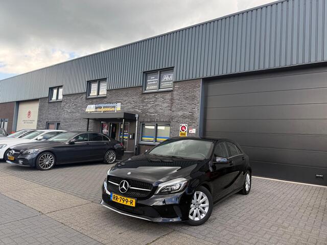 Mercedes-Benz A-KLASSE 180 Business Solution | 1E EIGENAAR | 3/6/12 MND GARANTIE | LED | CRUISE | CAMERA | STOELVERW. | BLUETOOTH |