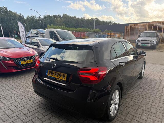 Mercedes-Benz A-KLASSE 180 Business Solution | 1E EIGENAAR | 3/6/12 MND GARANTIE | LED | CRUISE | CAMERA | STOELVERW. | BLUETOOTH |