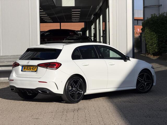 Mercedes-Benz A-KLASSE 180 Premium AMG Line | Pano-Dak/Sfeerverlichting/Camera/18-inch