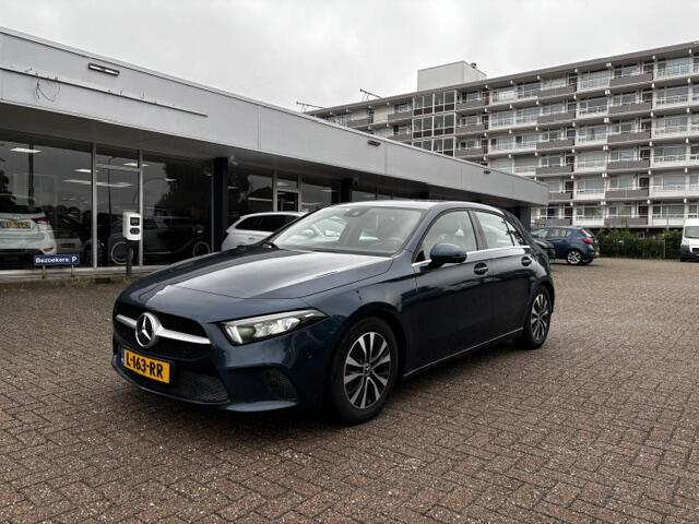 Mercedes-Benz A-KLASSE 180 Business Solution Lmv Pdc Acamera Cruise Navi Nap