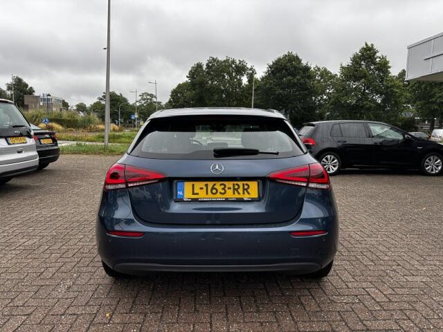 Mercedes-Benz A-KLASSE 180 Business Solution Lmv Pdc Acamera Cruise Navi Nap