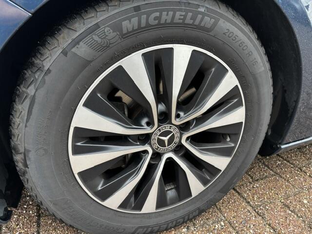 Mercedes-Benz A-KLASSE 180 Business Solution Lmv Pdc Acamera Cruise Navi Nap