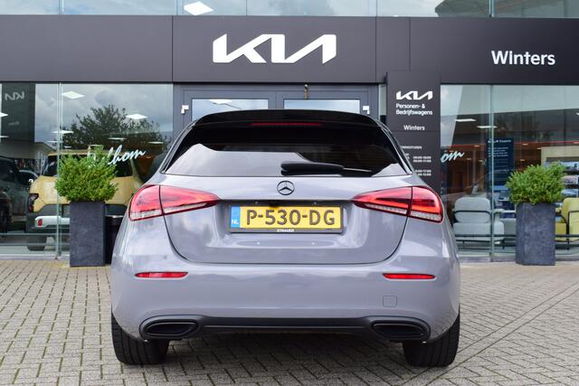Mercedes-Benz A-KLASSE 180 Business Solution | Navigatie | Camera | Cruise Control | Climate Control |