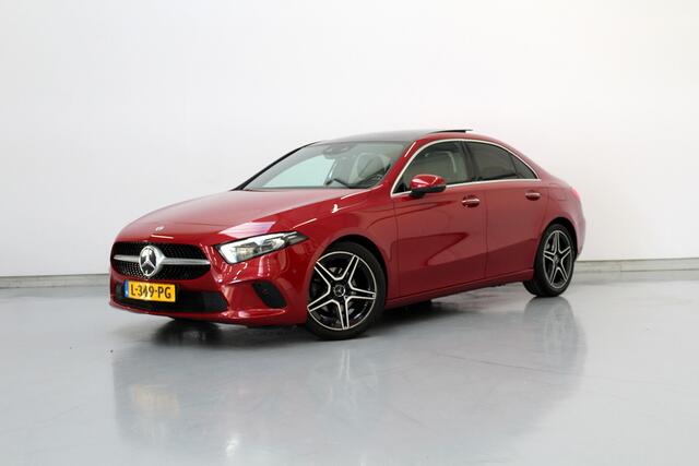 Mercedes-Benz A-KLASSE 180 Business Solution Luxury 136PK, RIJLAAR | PANORAMADAK | SFEERVERLICHTING | CAMERA | LEER | MEMORY STOELEN