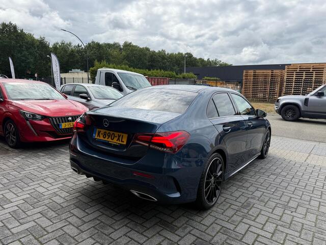 Mercedes-Benz A-KLASSE 250 Premium Plus | 1E EIGENAAR | 3/6/12 MND GARANTIE | PANO | LED | SFEER | BURMESTER | CARPLAY | CAMERA | NAVI | CRUISE |