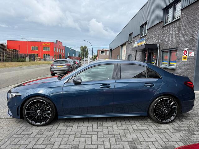 Mercedes-Benz A-KLASSE 250 Premium Plus | 1E EIGENAAR | 3/6/12 MND GARANTIE | PANO | LED | SFEER | BURMESTER | CARPLAY | CAMERA | NAVI | CRUISE |
