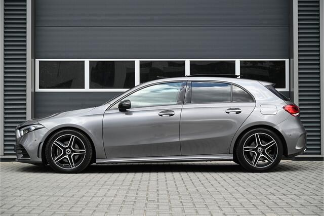 Mercedes-Benz A-KLASSE 200 AMG / PANO / NIGHT / SFEERVERLICHTING / MEMORY / LED / CAMERA / WIDESCREEN / TREKHAAK