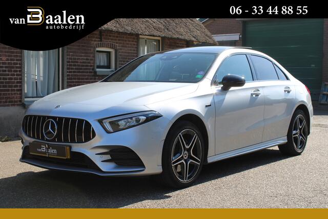 Mercedes-Benz A-KLASSE 250 e PHEV AMG SOh 97,1% PANO SFEER LED ORG NL 110000KM!!!