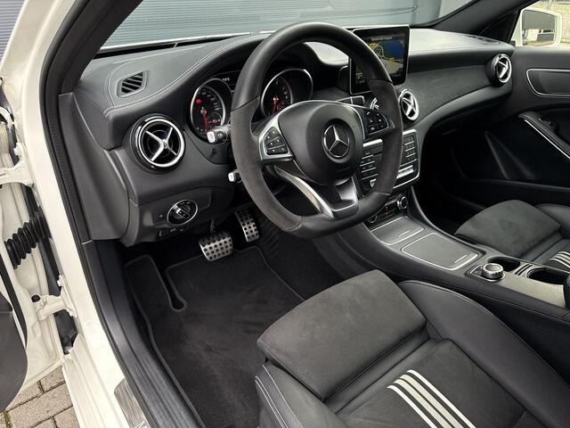 Mercedes-Benz A-KLASSE 160 AMG White Art Pakket ?Automaat ?Full LED ?Navigatie ?Camera ?Apple Carplay & Android Auto ?Half Leder Alcantara ?Sfeerverlichting ?Lichtmetaal
