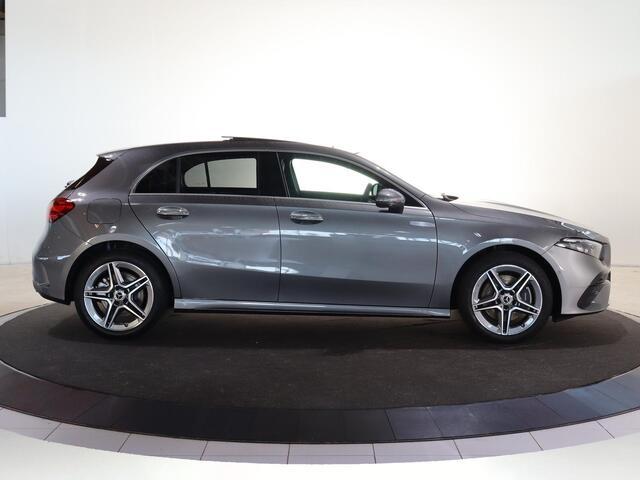 Mercedes-Benz A-KLASSE 250e Business Solution AMG | Panoramaschuifdak | Premium Plus | Head-up display | Dodehoekassistent |
